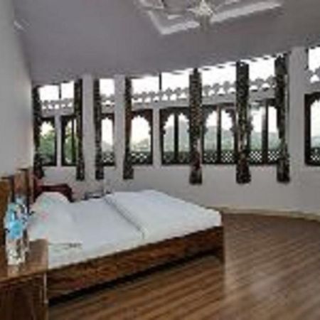 Fabhotel Prime Empire Palace Udaipur Quarto foto